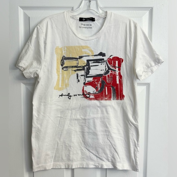 Andy Warhol by DOHC “Pop Art is for Everyone” Gun Art T Shirt Size Medium - Picture 1 of 3